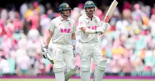 অ্যাশেজ সিরিজ: হেড–স্মিথের জোড়া সেঞ্চুরিতে চালকের আসনে অস্ট্রেলিয়া